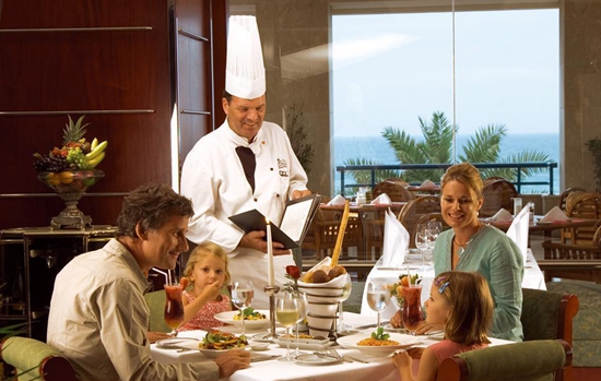 餐厅服务员点单技巧精讲 提升效率与体验的餐饮宝典