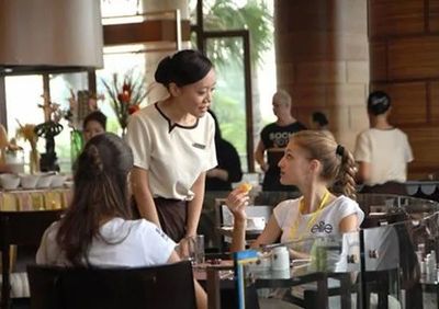 餐饮小店频繁关门的困境与解决之道